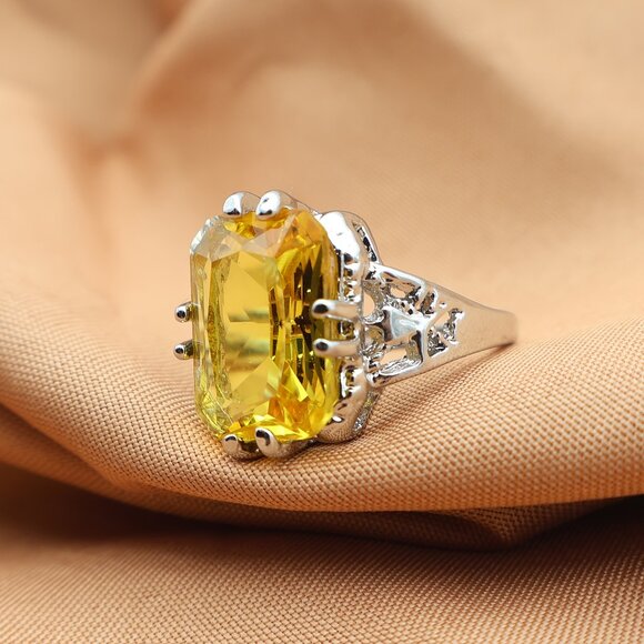 Passion of Essence Jewelry - Stylish and Ring with Hollow Carved Design and Inlaid Square Yellow Zirconia